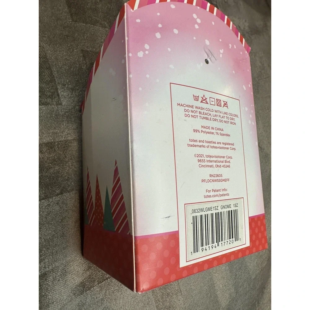 Totes Toasties Slipper Socks Womens One Size Red Gnome Super Soft Slip Resistant
